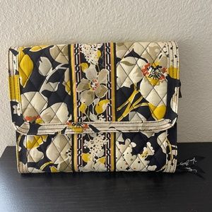 Vera Bradley Cotton Bag Travel Organizer